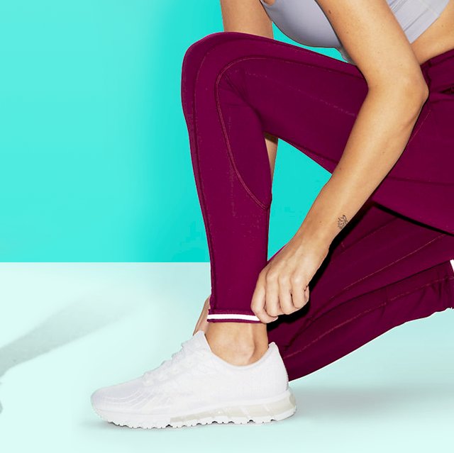 Are Compression Tights For Women Gradually Diminishing The Use Of Normal Undergarments? Find Out If This Transition Could Work For You