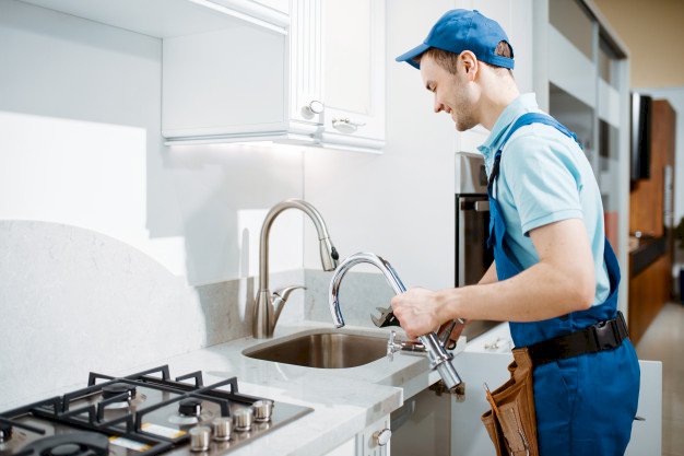 How To Fix Leaking Taps Solution With Local Plumber?