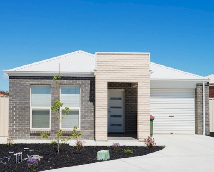 Don't DIY In Installing Shutter- Hire Pro Roller Shutters Installer