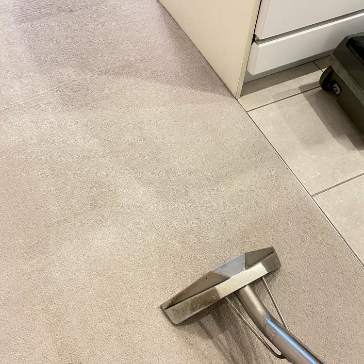 Step By Step Instructions To Remove Makeup Stains From Carpet